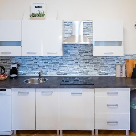 Luxury Vincents Apartments Košice Exteriör bild