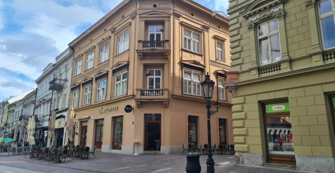 Luxury Vincents Apartments Košice Exteriör bild