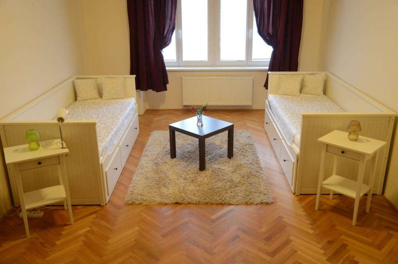 Luxury Vincents Apartments Košice Exteriör bild